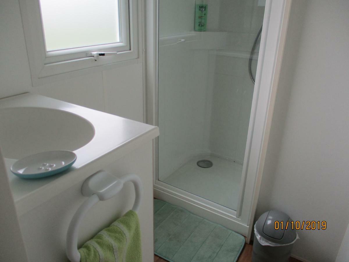 Les Mobile Home De Kerroyal Garlan ภายนอก รูปภาพ