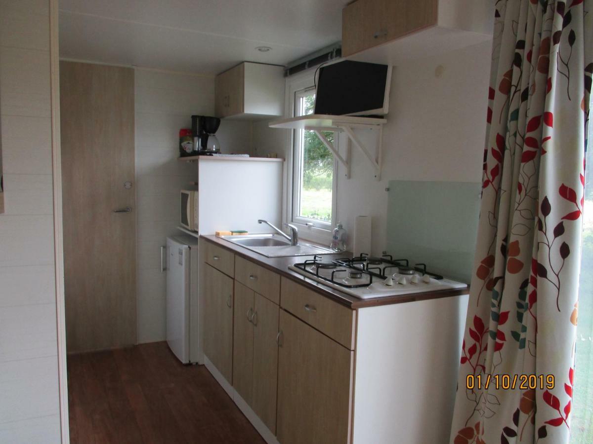 Les Mobile Home De Kerroyal Garlan ภายนอก รูปภาพ