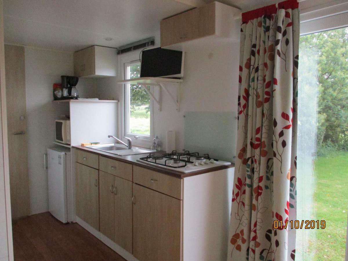 Les Mobile Home De Kerroyal Garlan ภายนอก รูปภาพ
